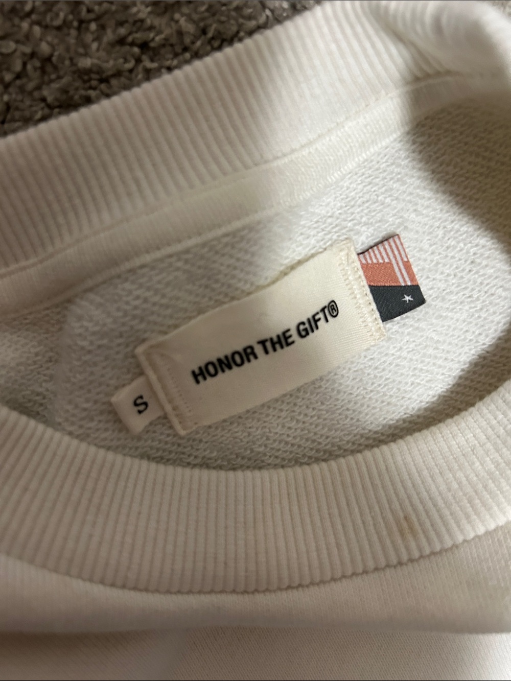 Honor The Gift “Community” Crewneck Sweater - Picture 3 of 6